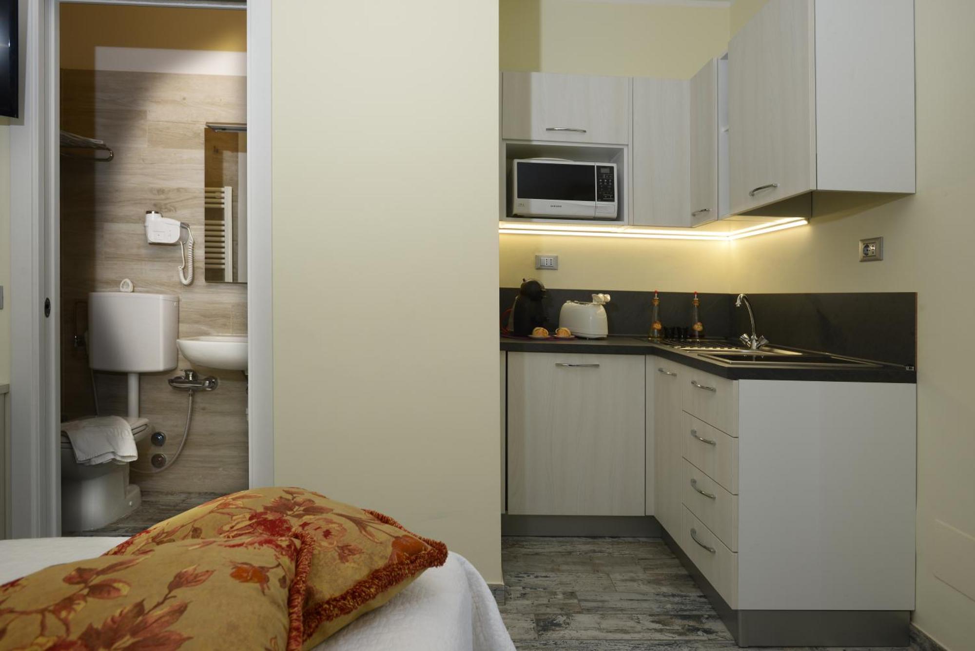 Pidkova Hotel Modena Ngoại thất bức ảnh